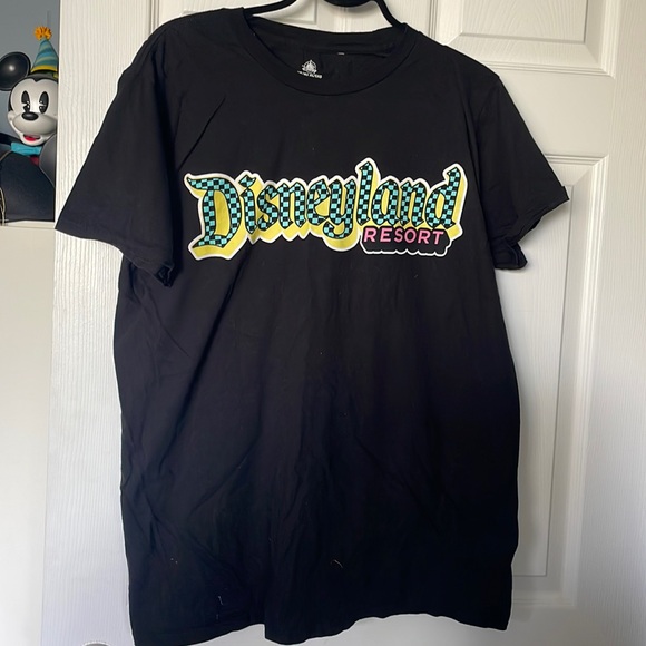 Disneyland Women’s Black Graphic Tee Size XL - Picture 1 of 3